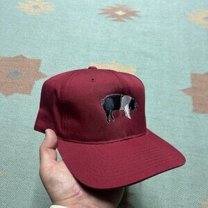 Vintage SnapBack hat cap pig farm barn animal red yupoong 90s adjustable